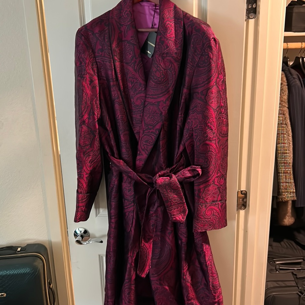 Elegant Paisley Robe in Rich Red